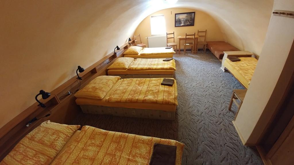 Apartmany Centrum Pavčina Lehota Extérieur photo